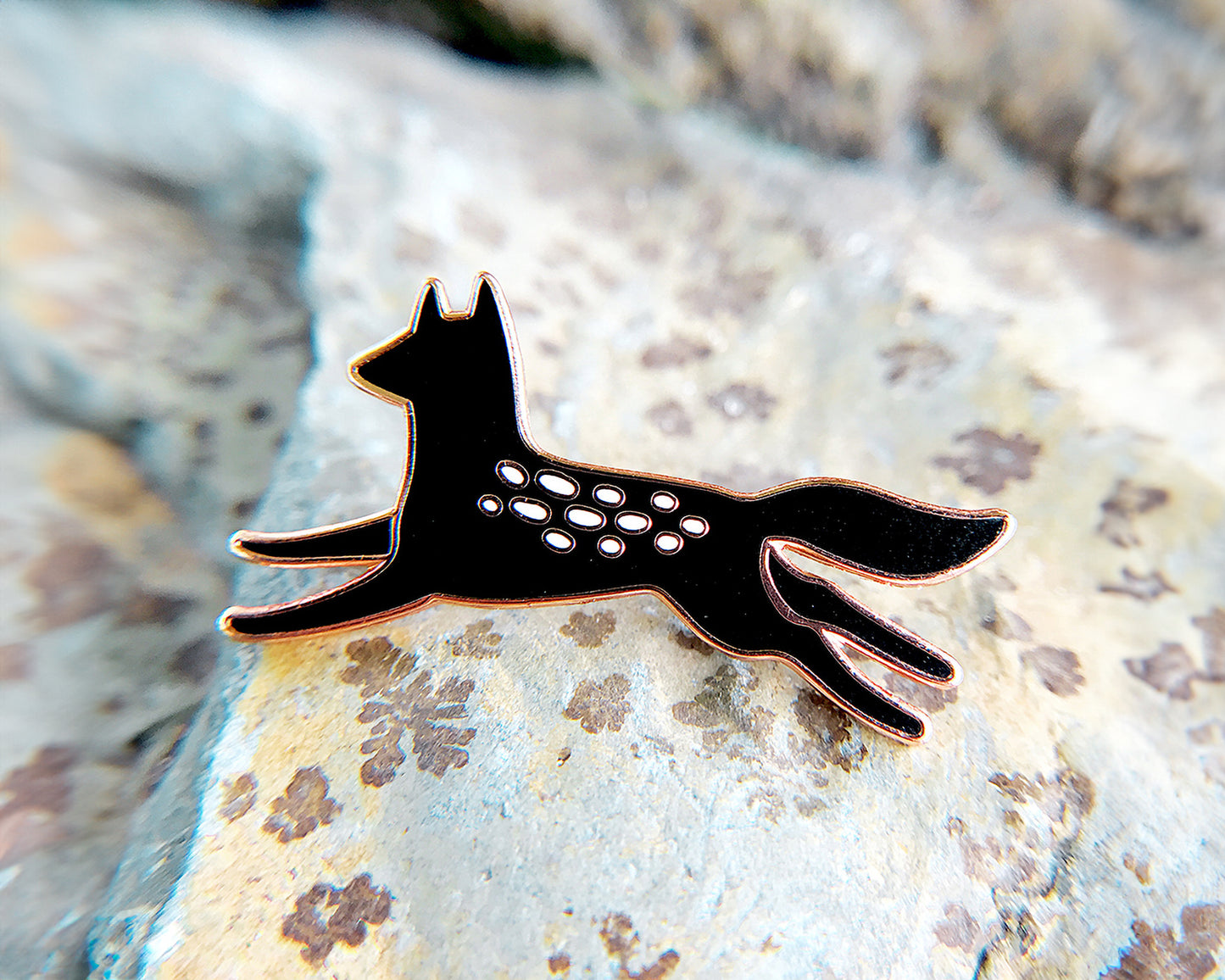 Black Wolf Enamel Pin